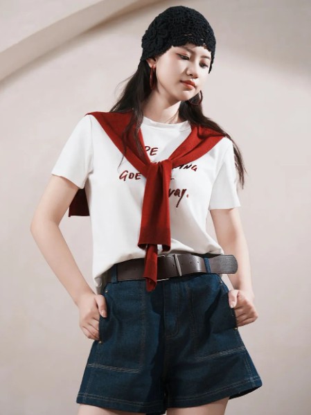 薇薇希(VIVIS)女装时尚气质2025夏季新款