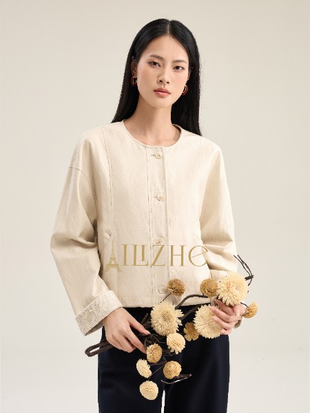 艾丽哲(Ailizhe)女装品牌2025年冬季最新产品展示