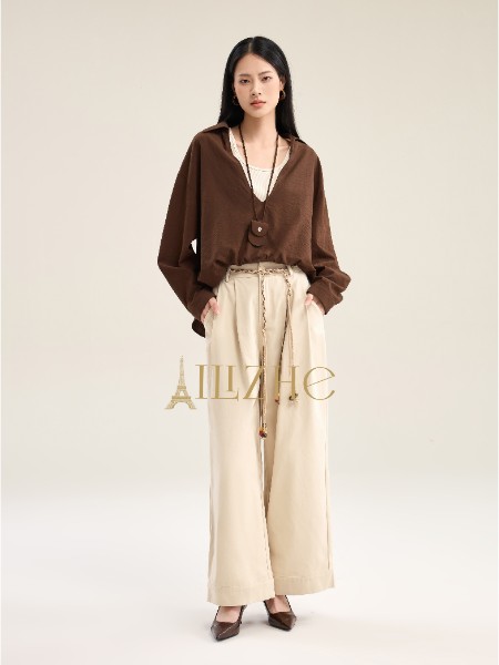 艾丽哲(Ailizhe)女装品牌2025年冬季最新产品展示