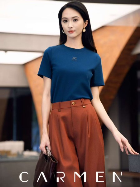 卡蔓(CARMEN)女装2025秋季新品