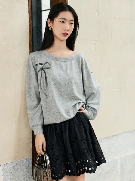 艾凸苏希(Aitoo.Suxi)女装品牌2025秋季新品