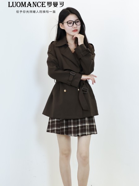 罗曼可女装品牌2025秋季新品