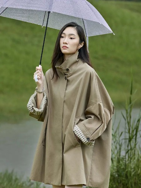 城市格调(URBANFORM)女装品牌2025秋季新品