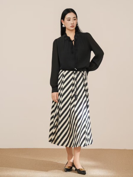 歌诗陌女装品牌2025秋季新品