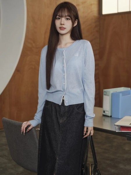 拉谷谷(La go go)女装品牌松弛感通勤风套装2025新品