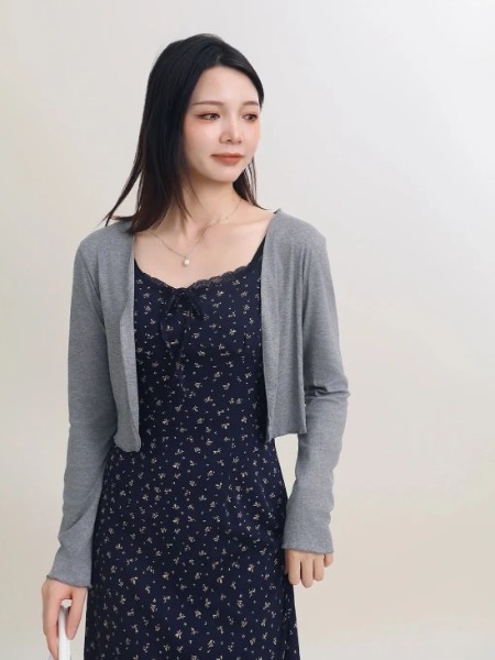 美丽穿女装品牌针织优雅显瘦2025秋季新品