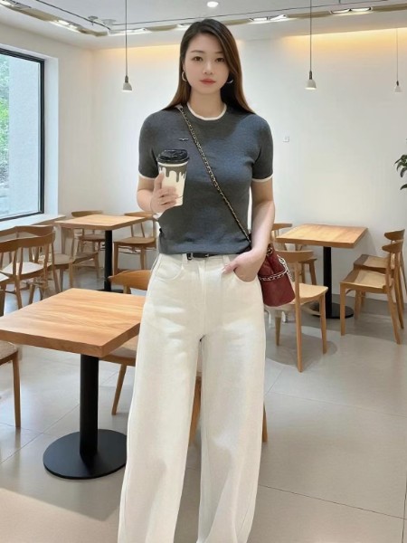 DU迪如女装品牌圆领针织气质优雅显瘦2025秋季新品