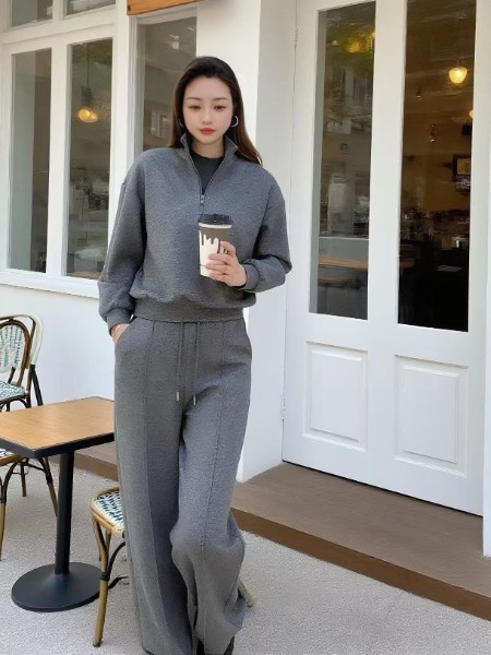 DU迪如女装品牌立领休闲舒适显瘦套装2025秋季新品
