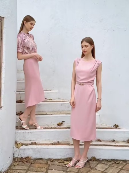 DU迪如女装气质优雅显瘦连衣裙2025新品