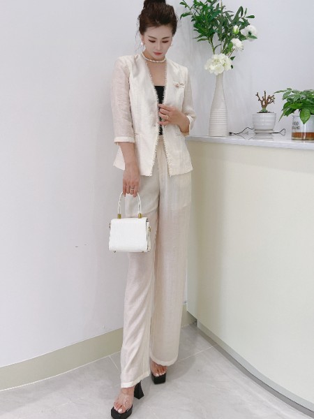 芮色(RUISE)女装品牌小西装七分袖2025新款西服修身休闲时尚外套防晒衣薄款