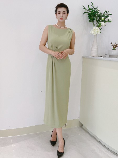芮色(RUISE)女装品牌法式收腰连衣裙2025新款巨好看漂亮绝美长裙