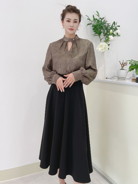 芮色(RUISE)女装品牌V领飘带衬衫上衣2025秋装新品