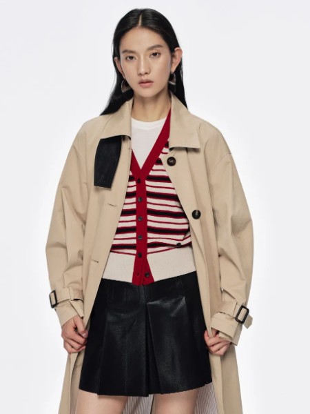 她图(TATU)女装品牌极简风单排扣休闲风衣女款2025新款春秋
松弛感高端大气上档次外套