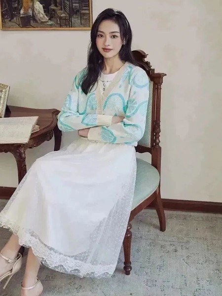 慕拉(MuLa)女装品牌2025秋季新款女装减龄穿搭一整套韩系淑女风气质针织开衫套装裙子