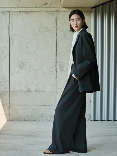 水云间(SEDATE)女装品牌职业黑色西装外套2025年春秋新款正装大学生面试西服套装