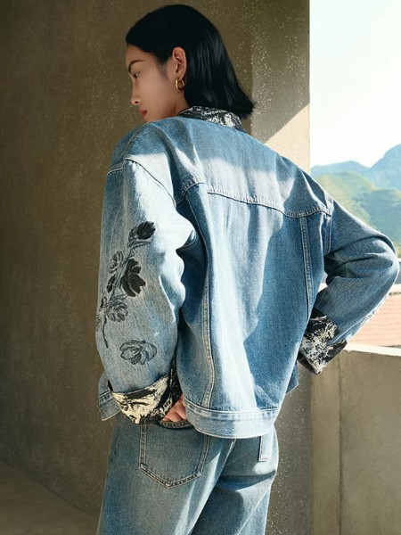水云间(SEDATE)女装品牌九月陌墨欧货新中式牛仔外套女春秋2025新款中国风复古盘扣上衣女