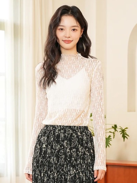 费依(FAY FAYEE)女装品牌最新产品展示白色裙子七分裙