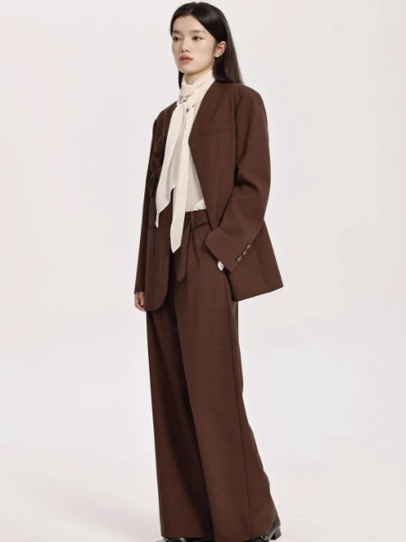 芮玛(JUMEL)女装品牌棕色西服套装高级感大气2025秋季职业西装