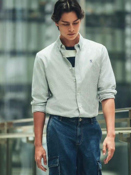 Giordano佐丹奴(Giordano)休闲牛仔品牌最新产品展示条纹长袖男衬衫