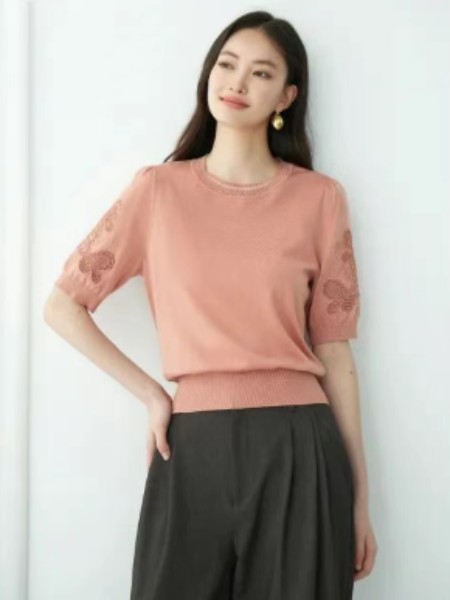 女装品牌淡粉色绣花针织短袖羊毛上衣2025新品