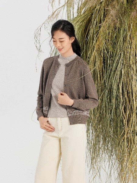 补丁生活女装品牌最新产品展示
