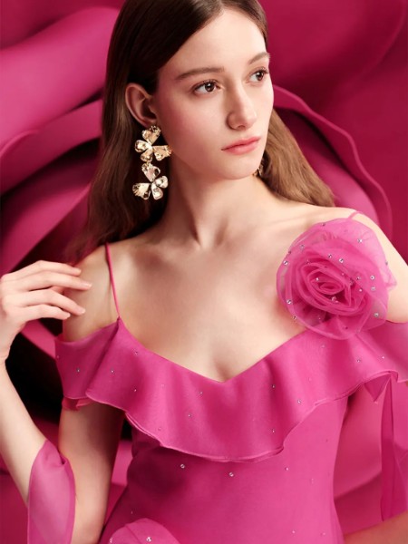 拉珂蒂(La Koradior)女装品牌红包法式立体花朵抹胸连衣群修身包臀宴会礼服