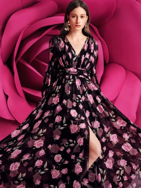 拉珂蒂(La Koradior)女装品牌长袖V领印花长款连衣群高级感2025新款