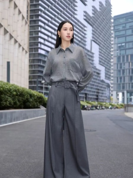 璟逸(JINGYI)女装品牌灰色针织衬衫单排扣洋气高端上衣