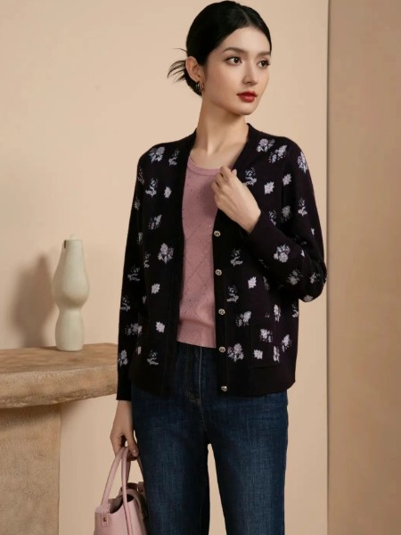 声雨竹女装品牌复古提货长袖单排扣针织上衣上黑色2025秋季