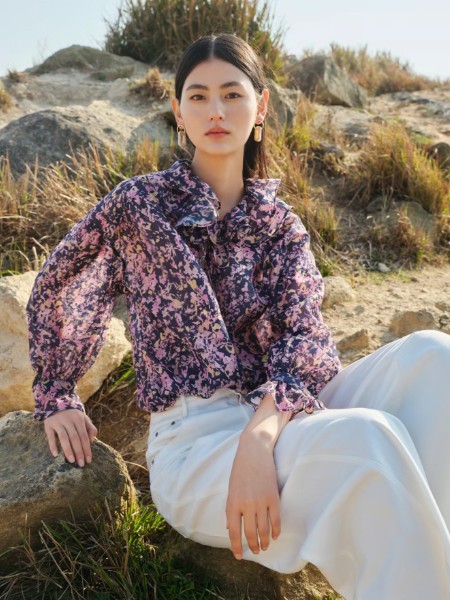 韩序(HANXU)女装品牌2025秋装新款碎花雪纺荷叶边领长袖上衣