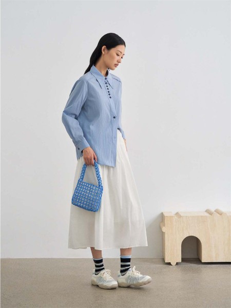 青稚女装品牌长袖衬衫纯色H型衬衣秋季新款法式上衣