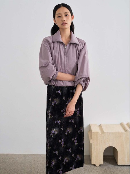 青稚女装品牌2025秋季日系短款学院风休闲拉链冲锋衣