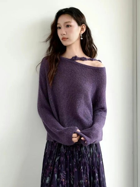 伊纳芙(lnlife)女装品牌时尚圆领针织毛衣秋季新款