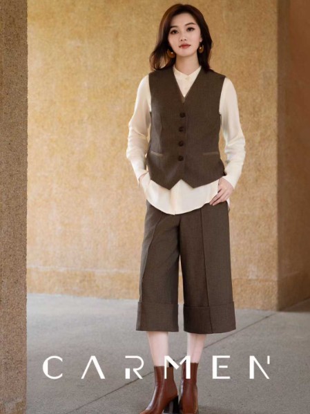 卡蔓(CARMEN)女装品牌高级气质轻奢2025秋季新品