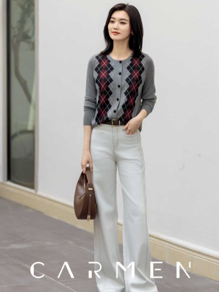 卡蔓(CARMEN)女装品牌高级气质轻奢2025秋季新品