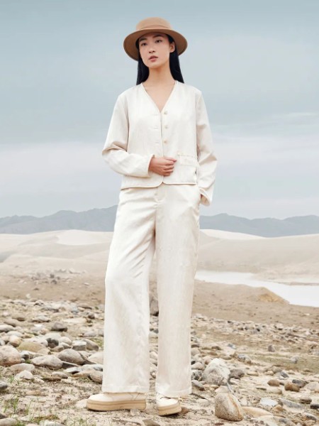 注释(ANNOTATE)女装品牌2025秋季最新产品展示