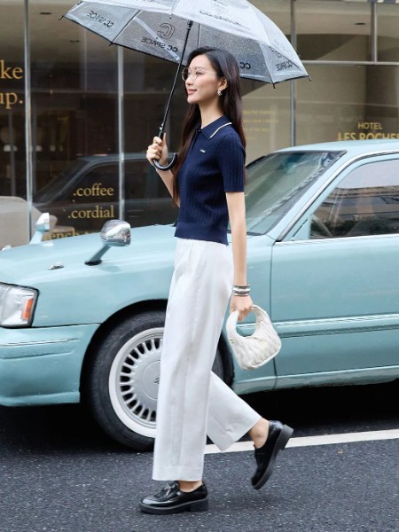 香影女装品牌2025秋冬最新产品展示