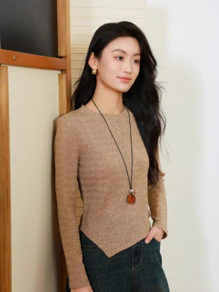 朵以(Duoyi)女装品牌2025秋最新产品展示