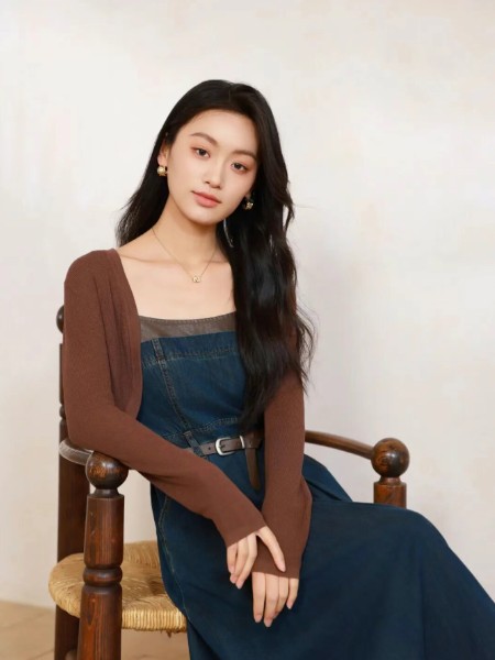 朵以(Duoyi)女装品牌2025秋最新产品展示