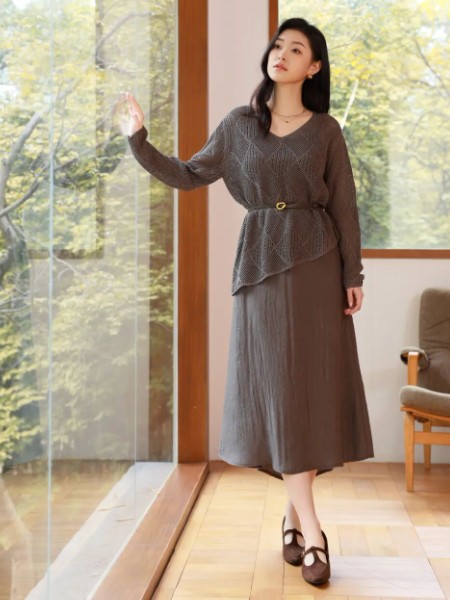 朵以(Duoyi)女装品牌2025秋最新产品展示