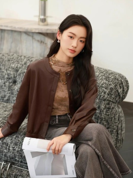 朵以(Duoyi)女装品牌2025秋最新产品展示
