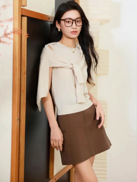 朵以(Duoyi)女装品牌2025秋最新产品展示