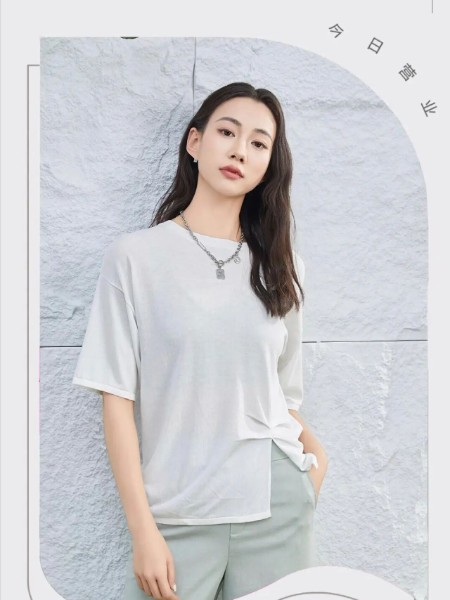 舍念(SHENICC)女装品牌2025秋最新产品展示