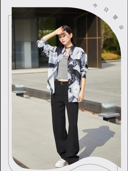 舍念(SHENICC)女装品牌2025秋最新产品展示