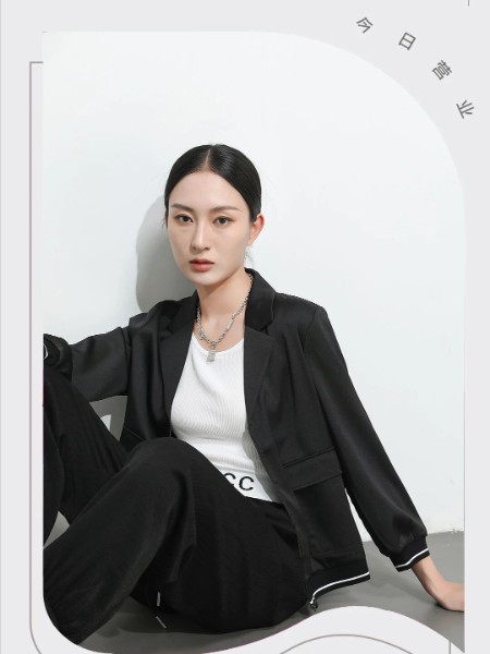 舍念(SHENICC)女装品牌2025秋最新产品展示
