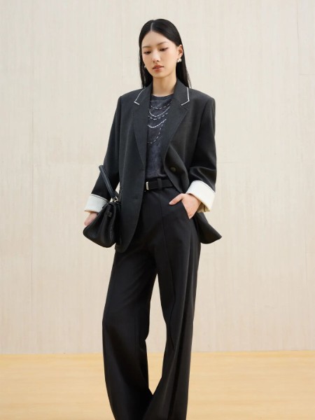 佳人苑(jiarenyuan)女装品牌2025秋冬最新产品展示