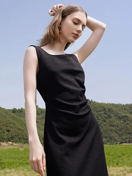 佳人苑(jiarenyuan)女装品牌2025秋冬最新产品展示