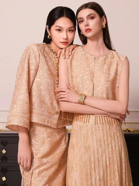纽方(NEWFOUND纽方)女装品牌2025最新产品展示