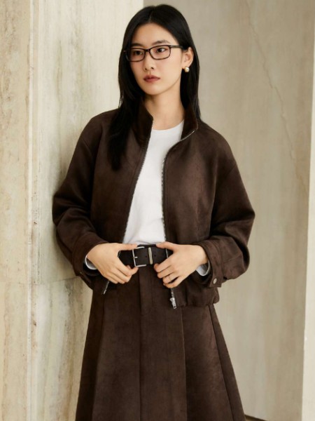 艾凸苏希(Aitoo.Suxi)女装美拉德系时髦减龄套装裙2025秋季新品