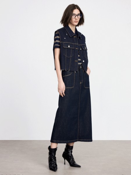迪赛尼斯(DESIGNICE)女装品牌2025最新产品展示